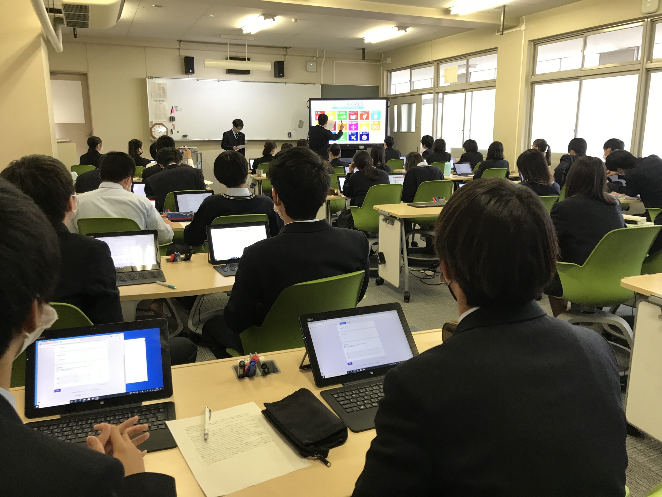 奈良県立香芝高校にて 「奈良SDGs学び旅」の体験学習発表会が行われました